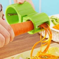 Унивесална резачка за зеленчуци с 2 остриета Spiral Cutter